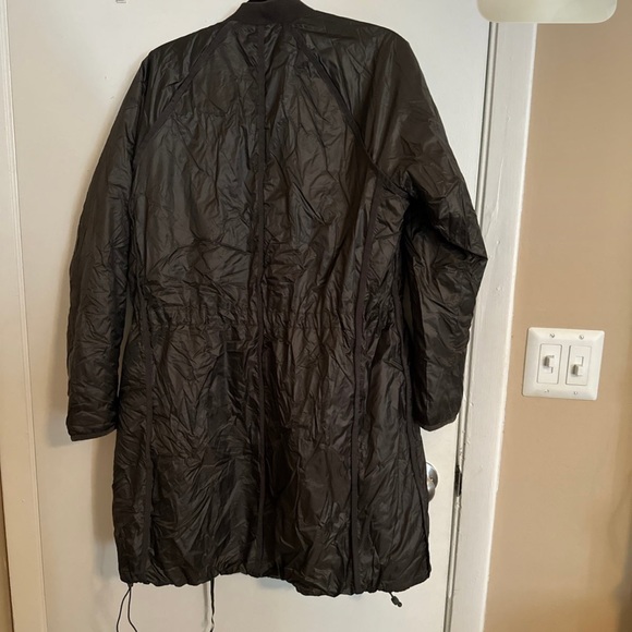 Athleta rain jacket - Picture 3 of 3